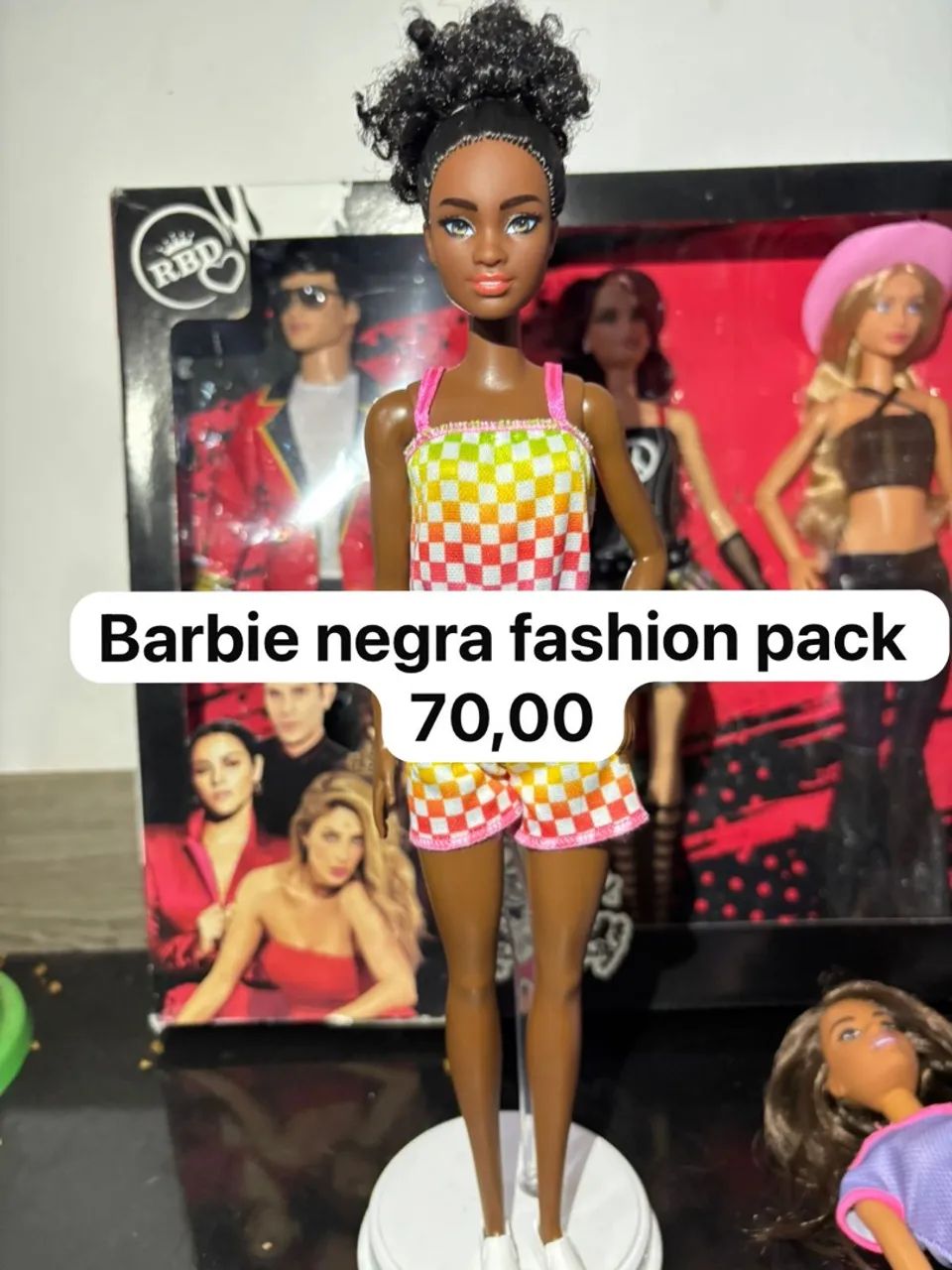 Barbie Negra Fashion Pack