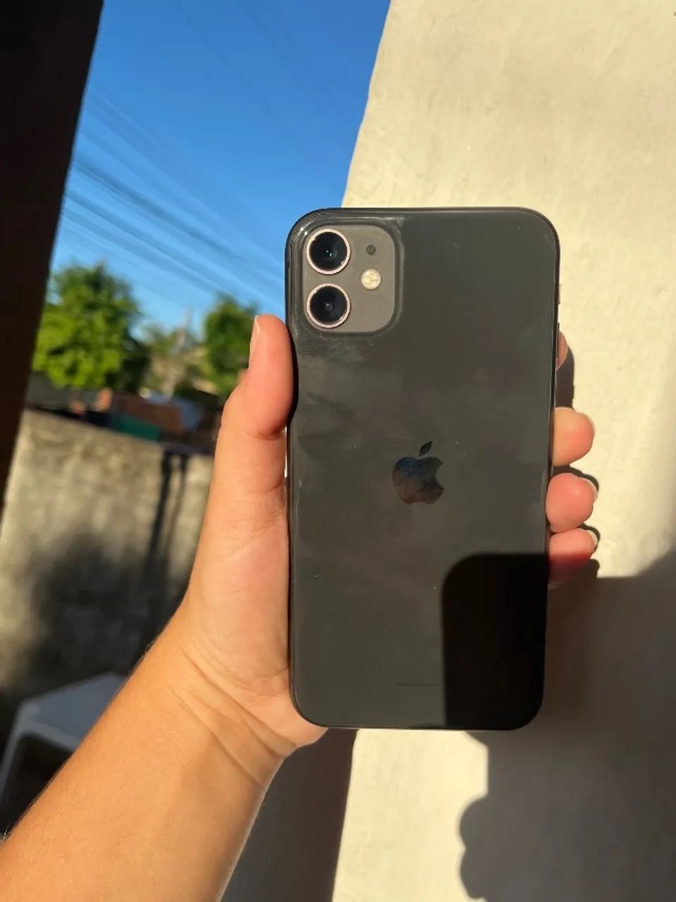 iPhone 11 - semi novo 64g