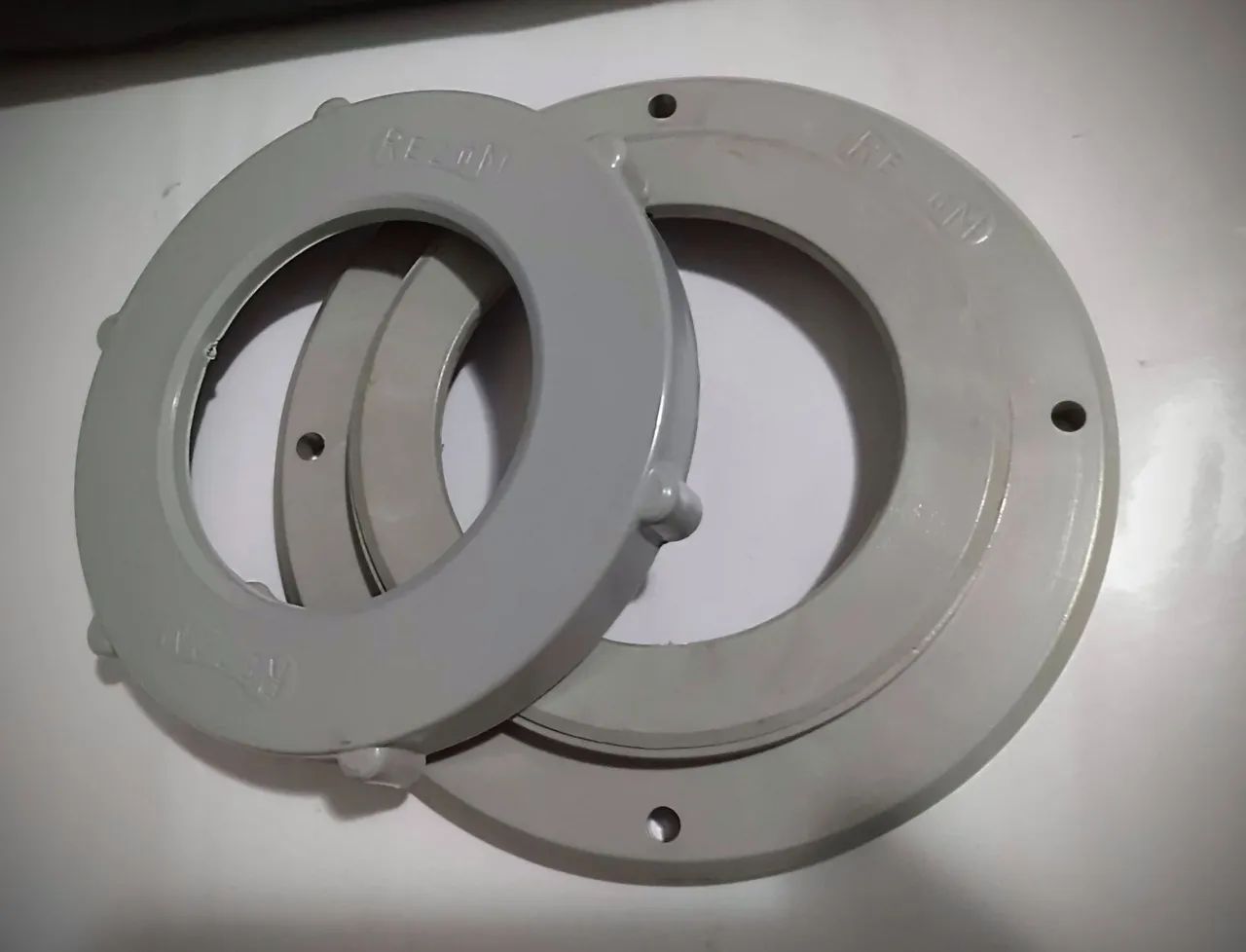 Peças para máquinas de sorvete americano. Cada peça tem um preço. Consulte - Foto 2