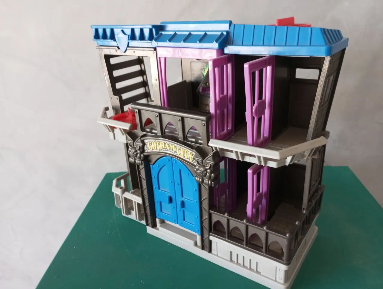 Prisão Gotham City - Batman - Foto 3