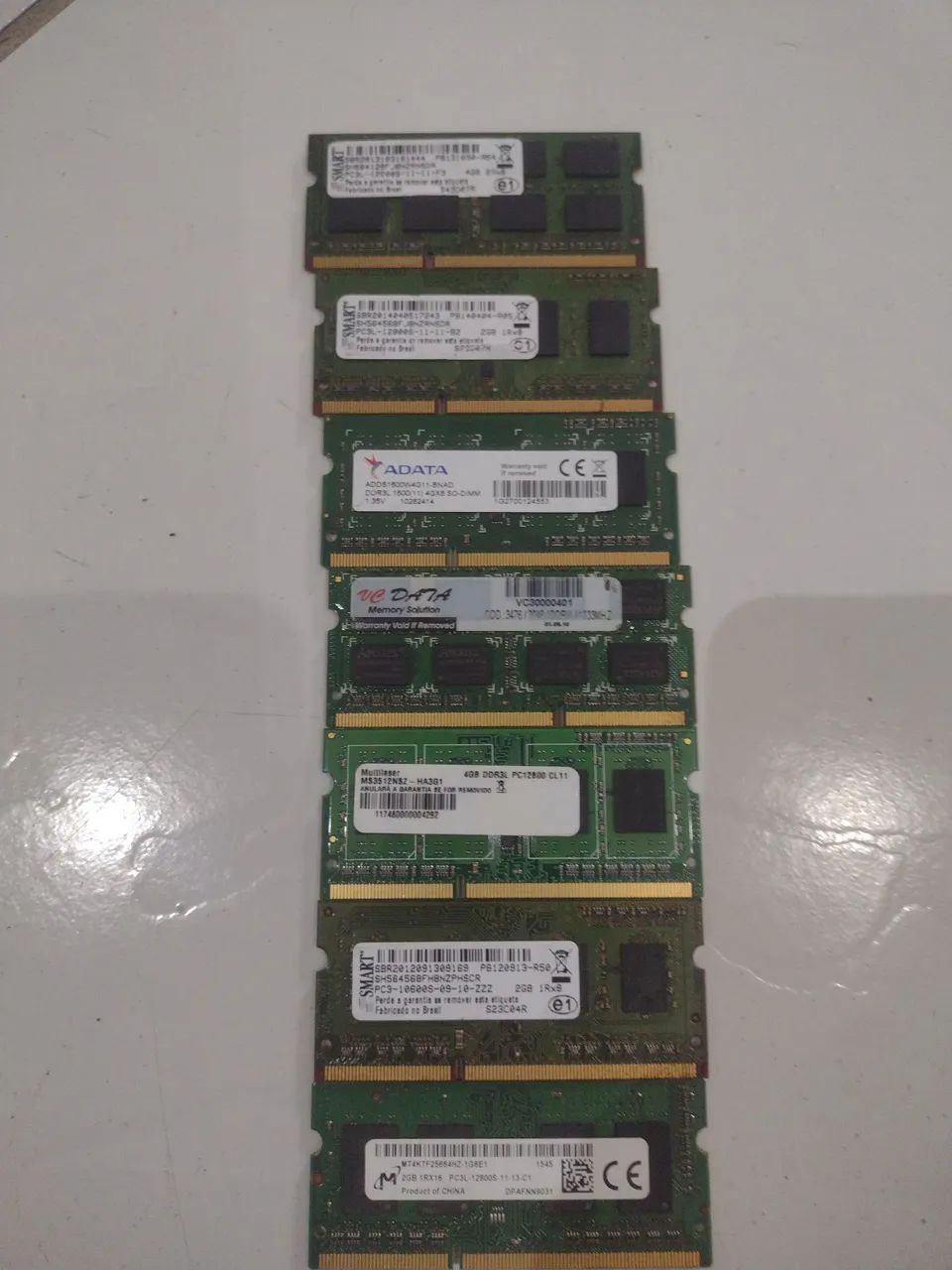  Memórias RAM DDR3 2GB -