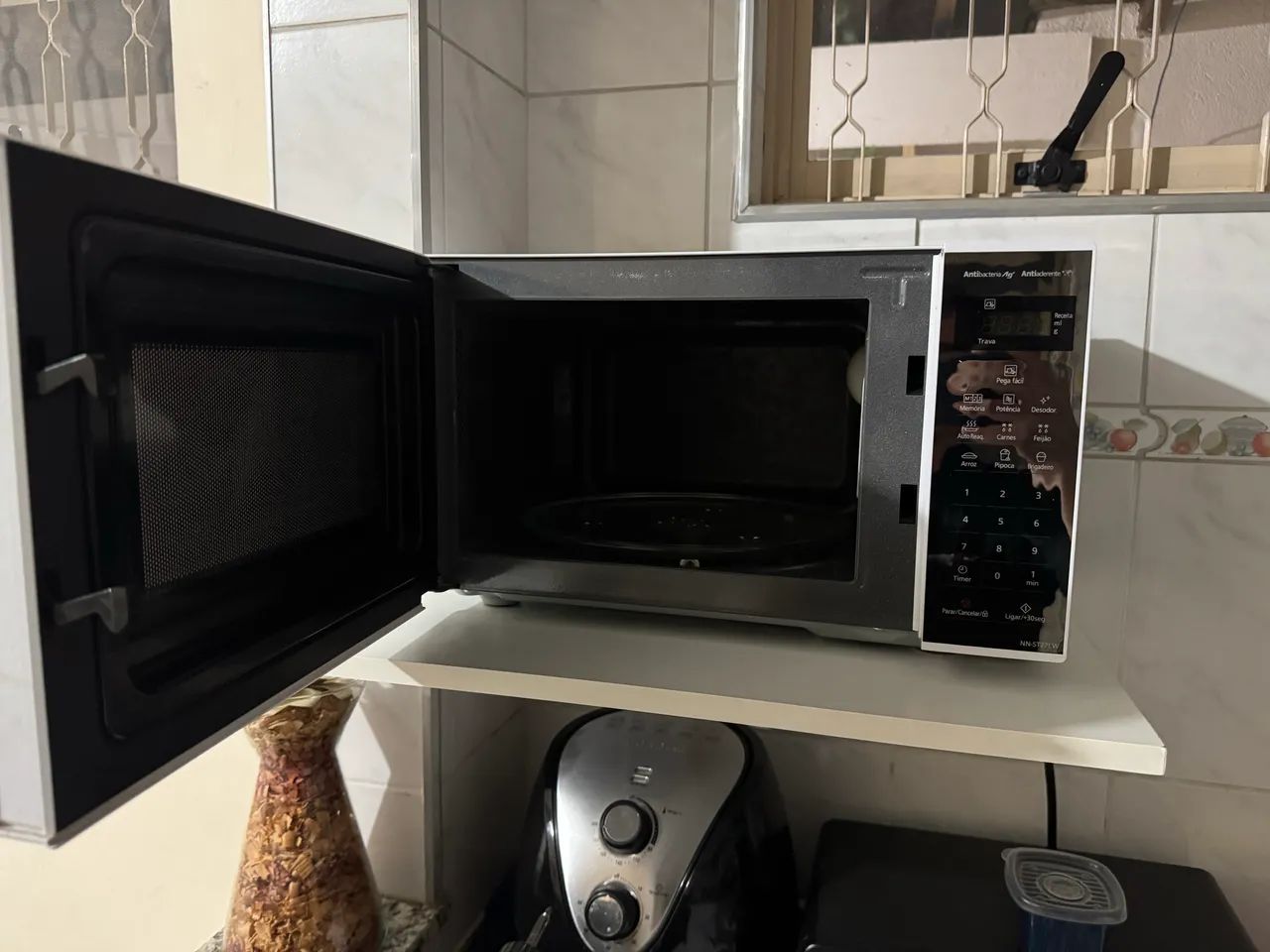 Microondas Panasonic 21 Litros Espelhado