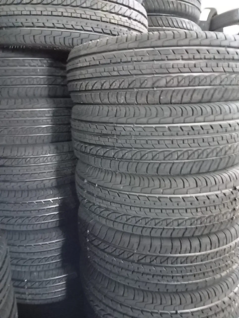Pneus Starke com garantia, qualidade e economia para seu carro a partir de 200,00