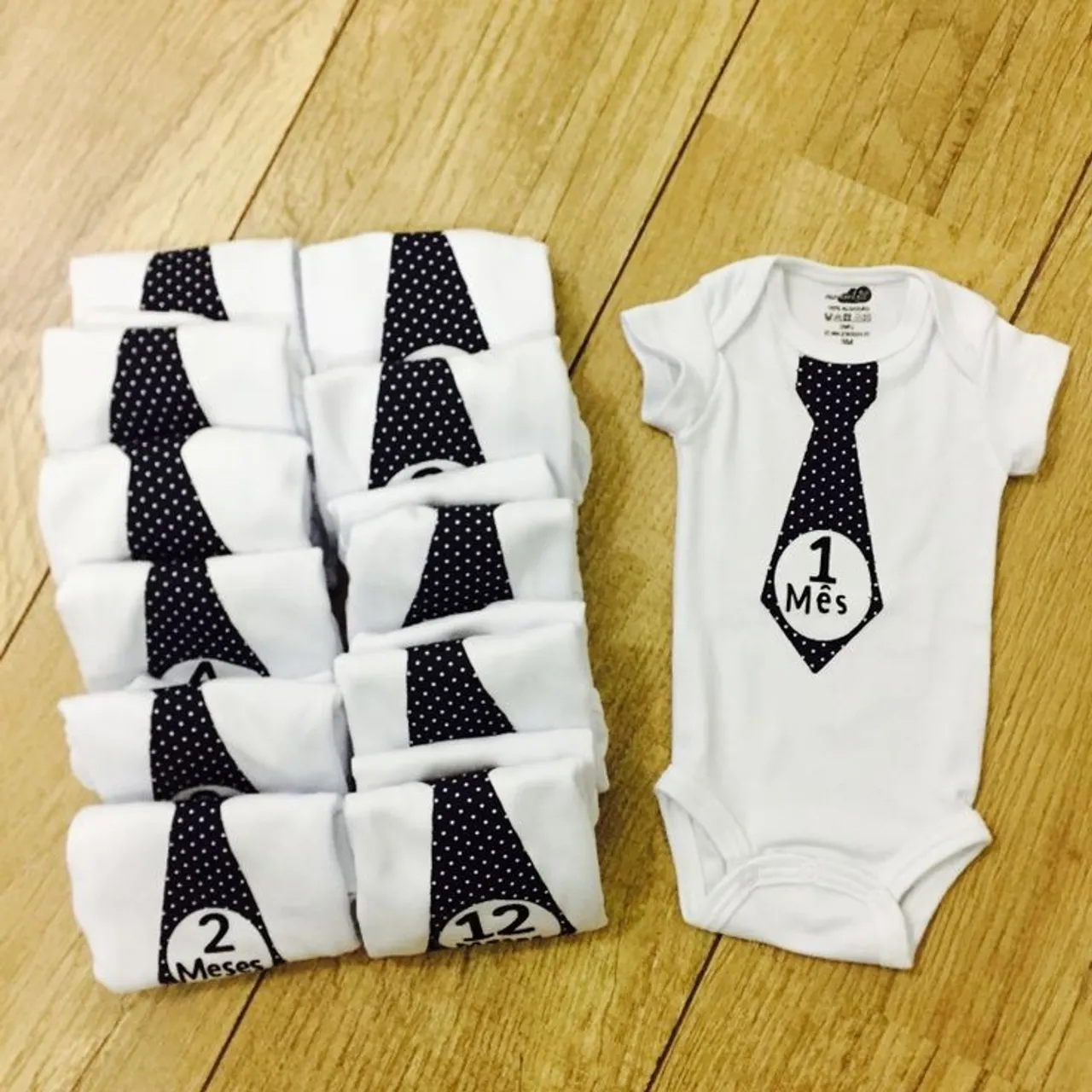 Bodys personalizados Mesversario - Kit 12 Meses