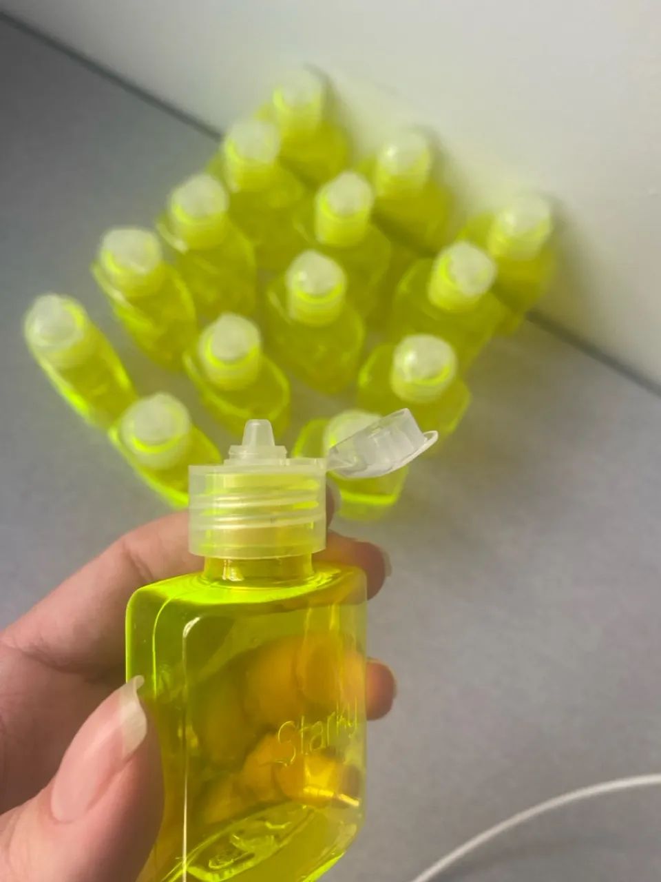 Frasco para cosméticos novos  - Foto 2