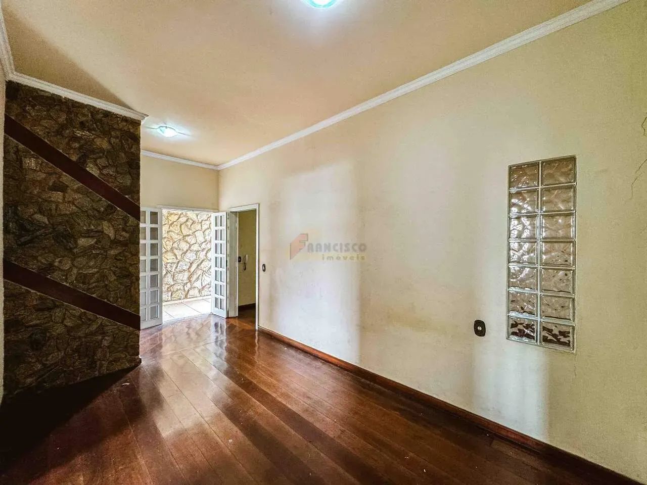 Casa Comercial para aluguel, 3 quartos, 1 suíte, 2 vagas, São José - Divinópolis/MG - Foto 4