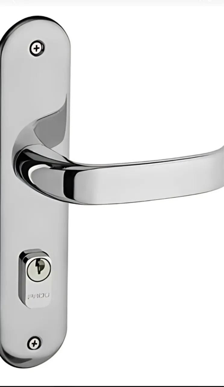 Maçaneta com fechadura para porta