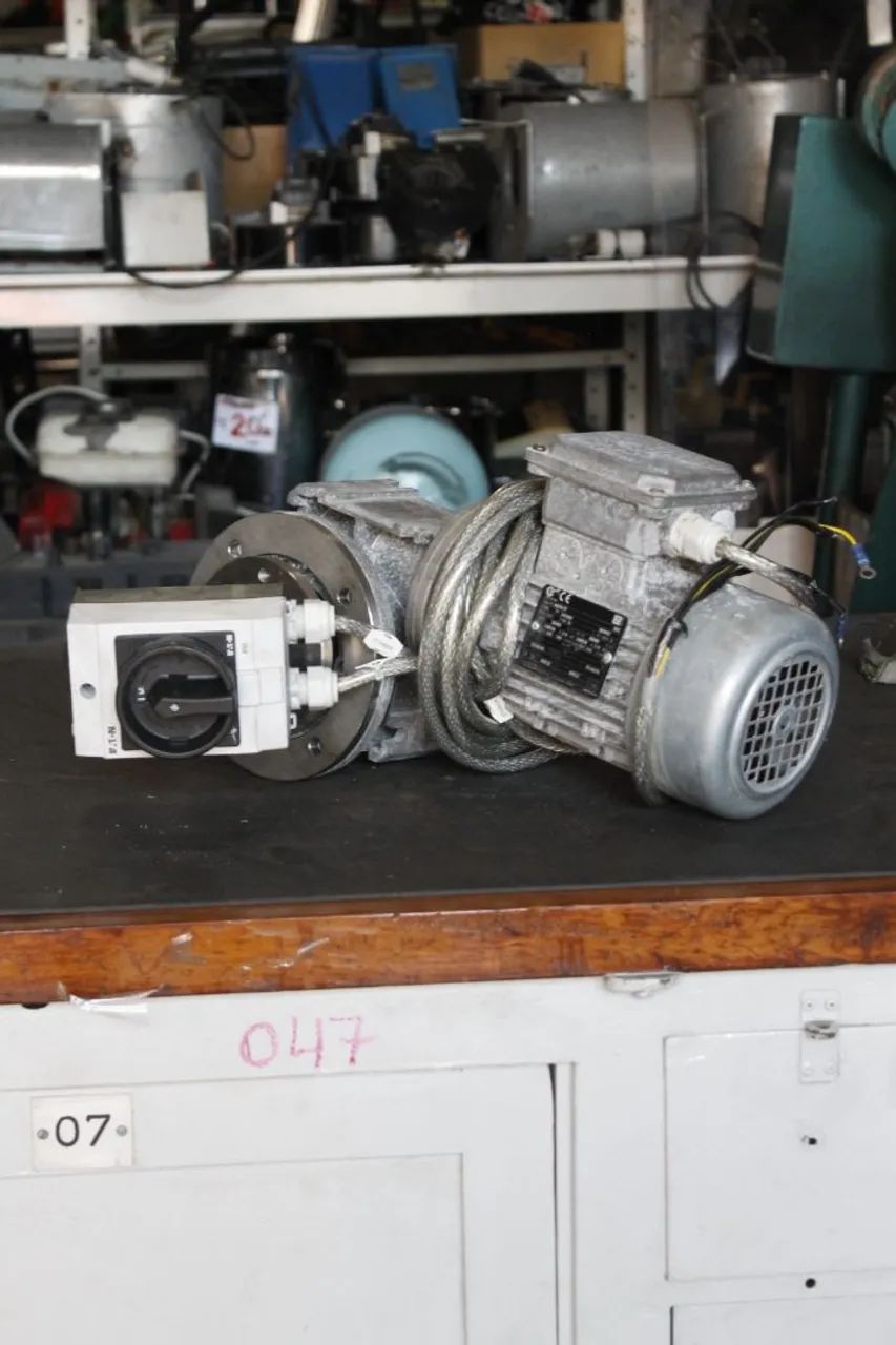 Motor com redutor - Foto 2