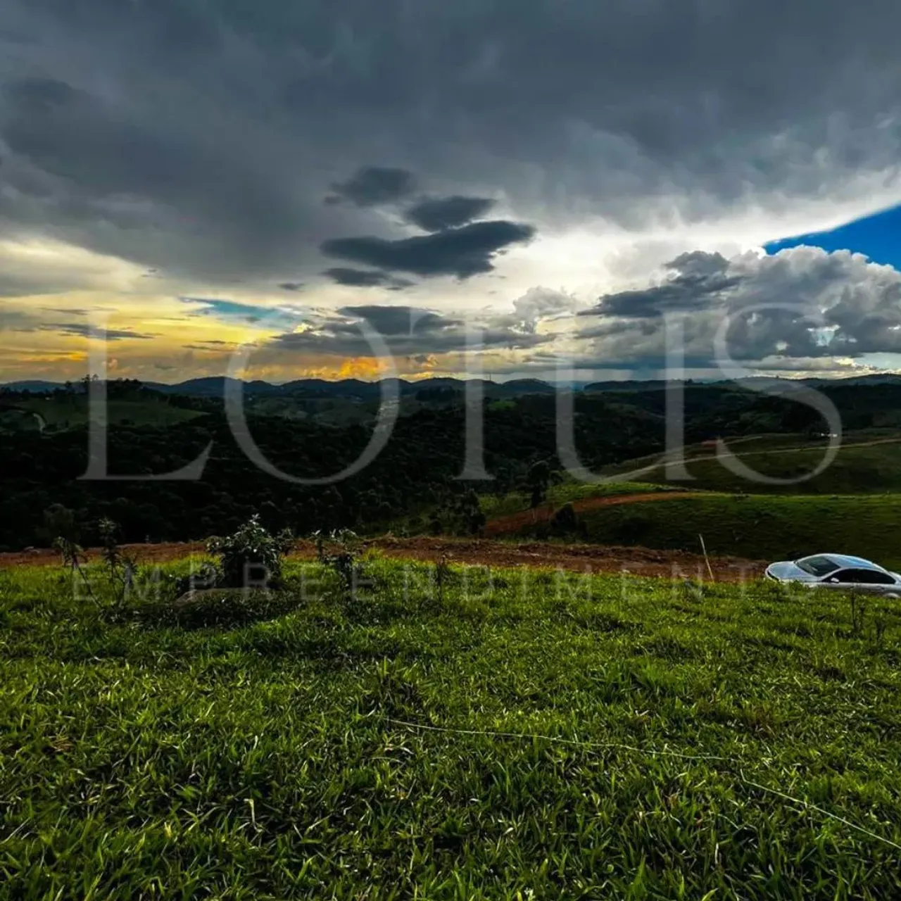 TERRENO COM VALORIZAÇÃO NA BEIRA DA REPRESA