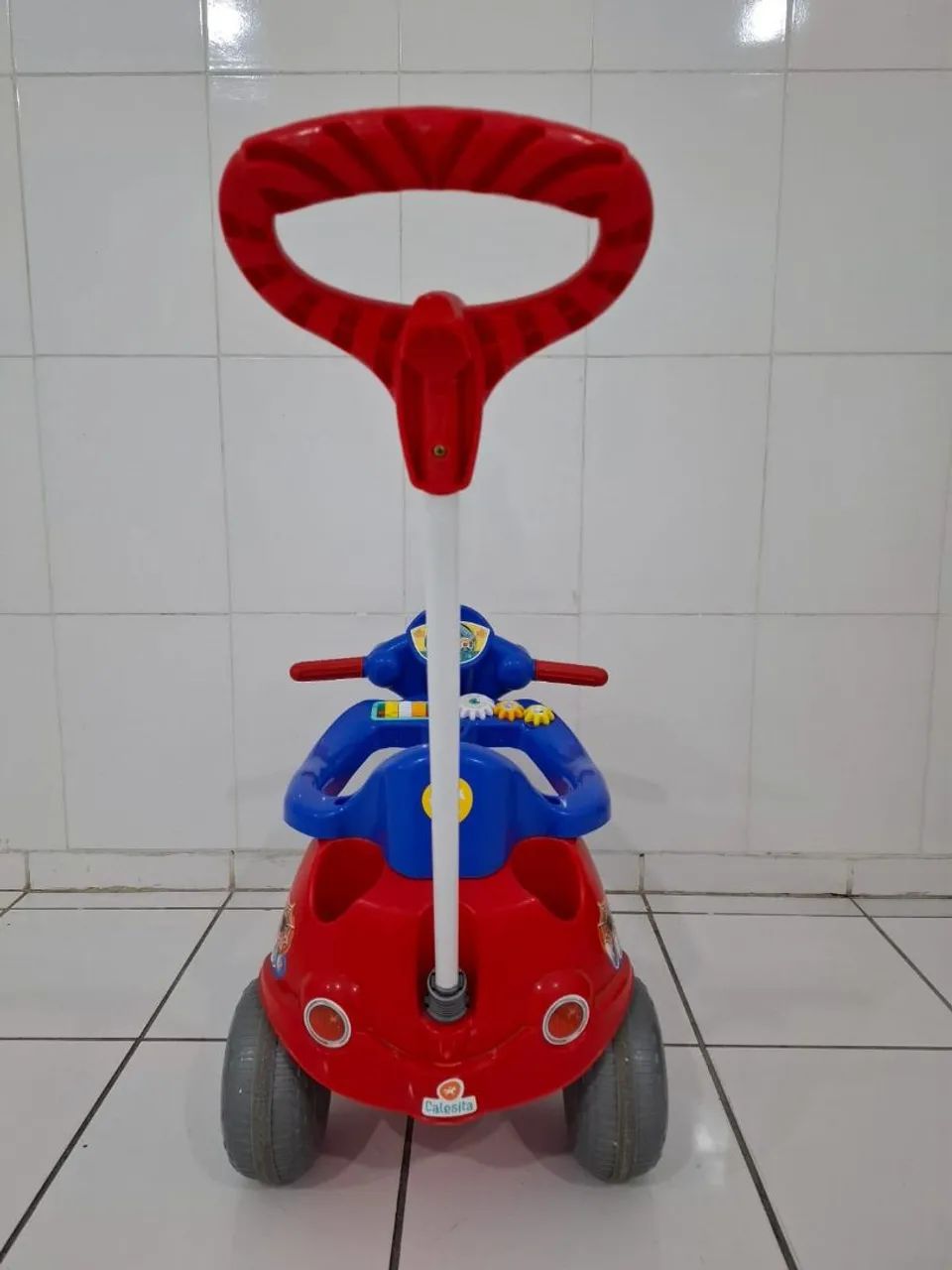 Triciclo Infantil com Haste de Direção - Foto 4