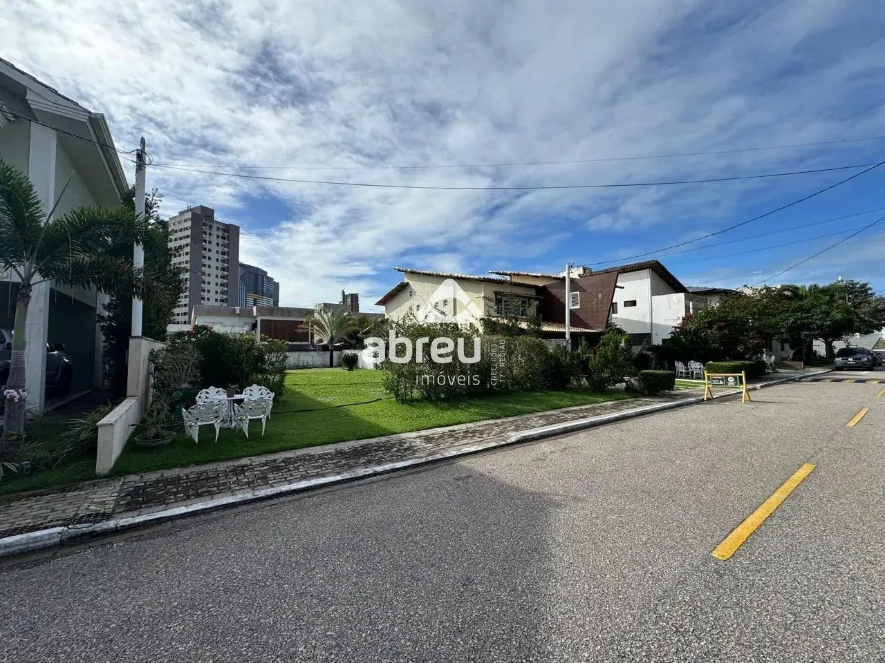 Lote à venda no Condomínio Ponta Negra Boulevard - 420m² - Localização Privilegiada!