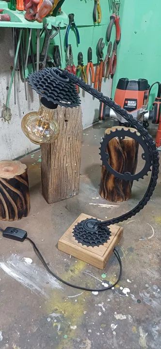 Luminária de bicicleta vintage - Foto 2