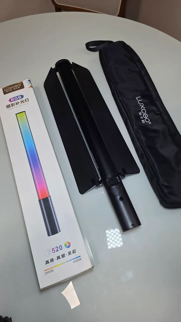 Bastão lluminação  Luxceo 36w <br>R$ 250,00