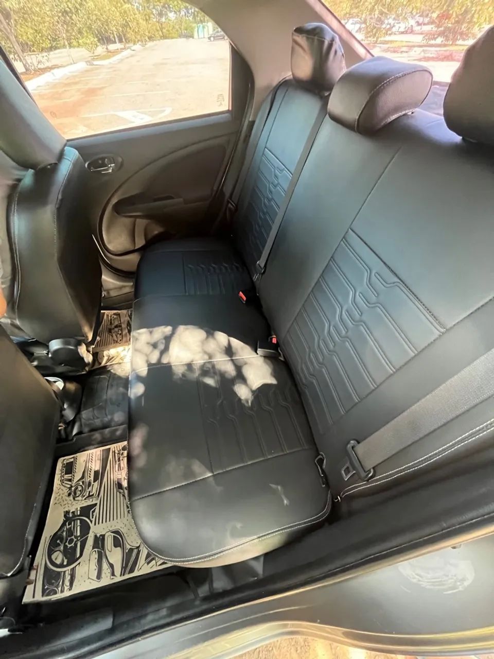 Toyota Etios 2018 - Foto 5