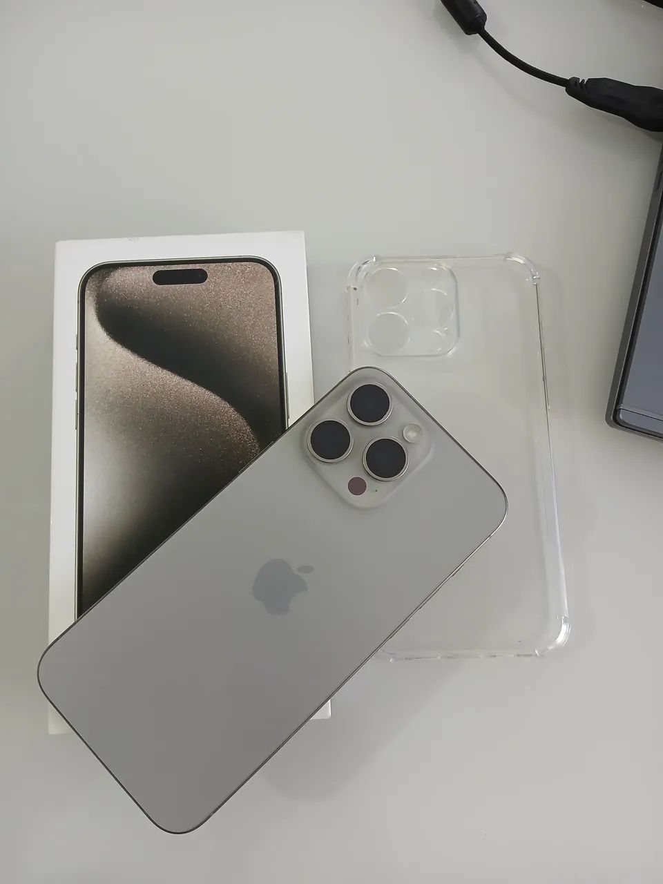 IPHONE 15 PRO MAX - 256 GB - Celulares e Smartphones - Residencial