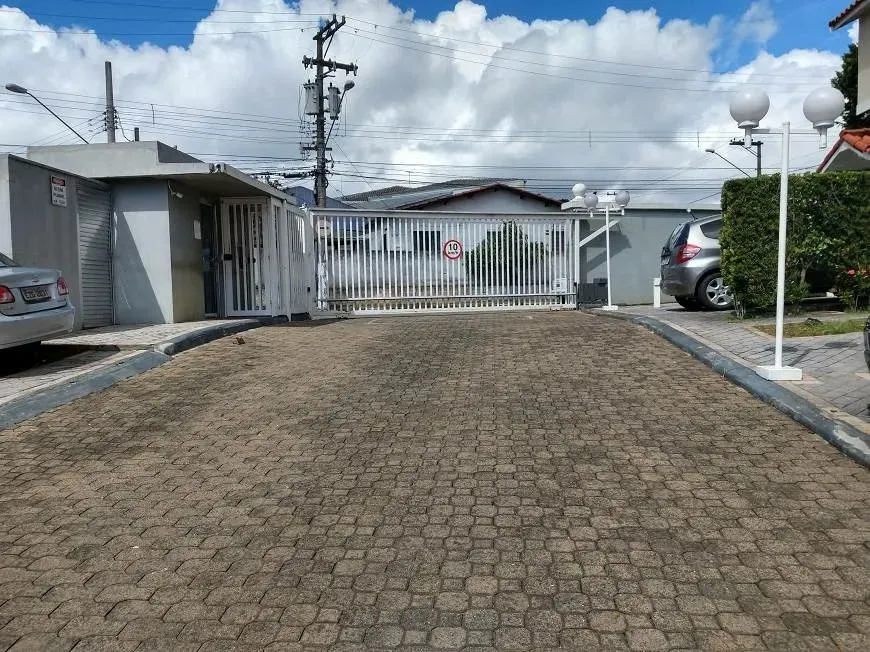 Casa em condomínio à venda em Interlagos com 150m², 3 dormitórios 1 suíte, 2 vagas