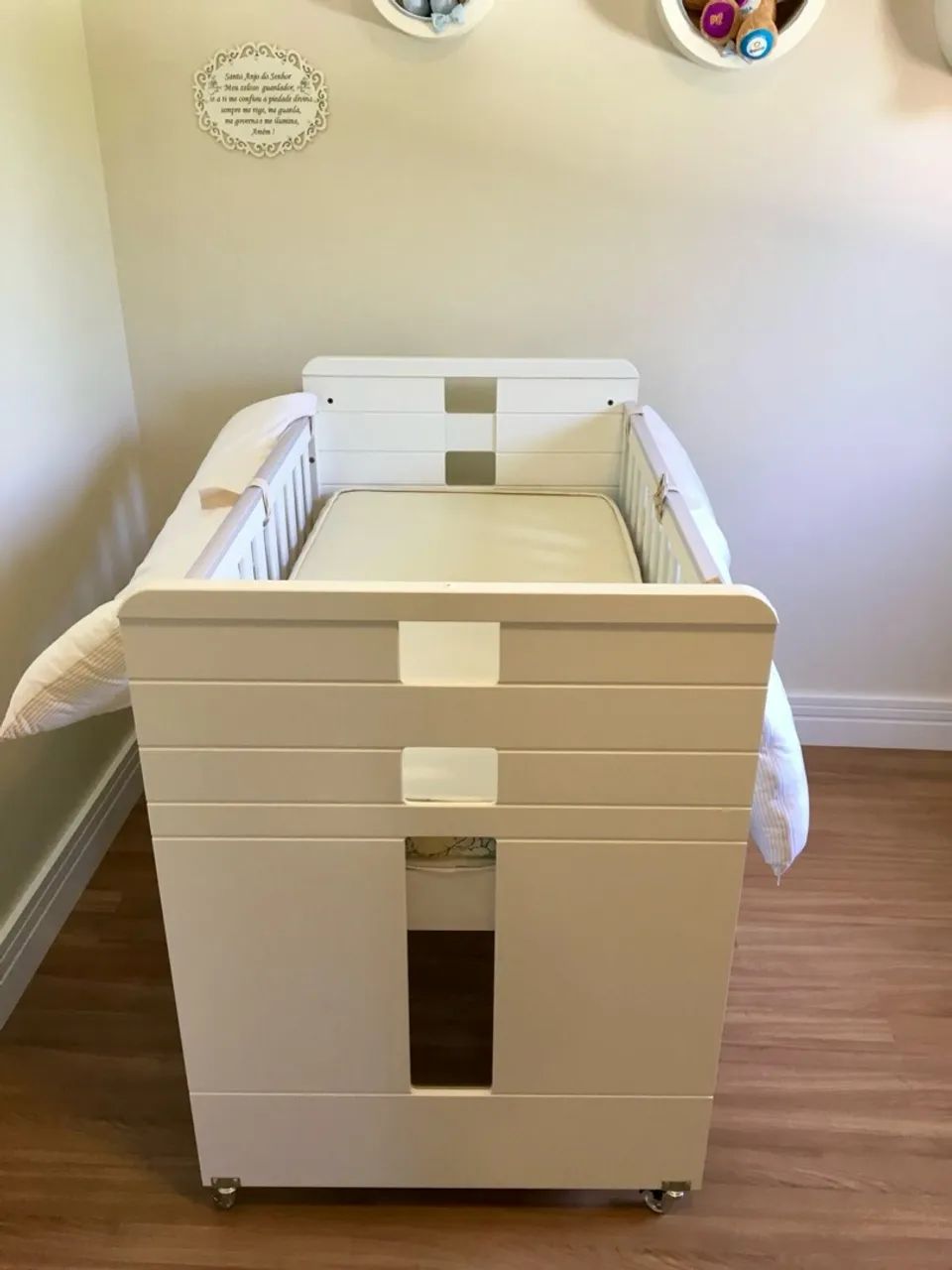 Berço / Caminha de bebê branco impecável - Foto 4