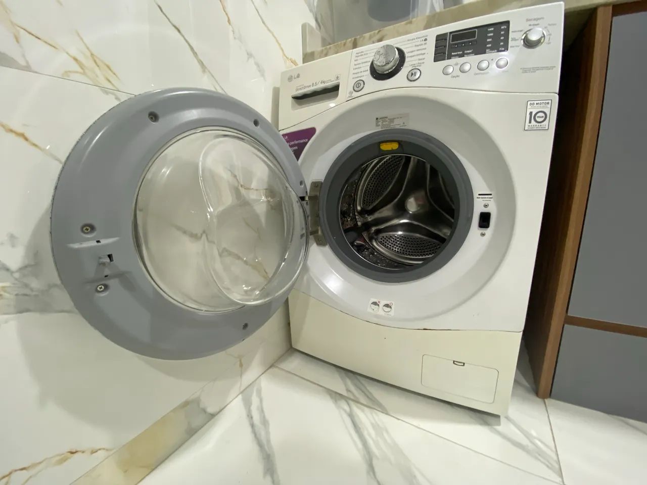 *"Lava e Seca LG em Perfeito Estado! Oferta Imperdível para Economizar Espaço e Tempo!"* - Foto 6