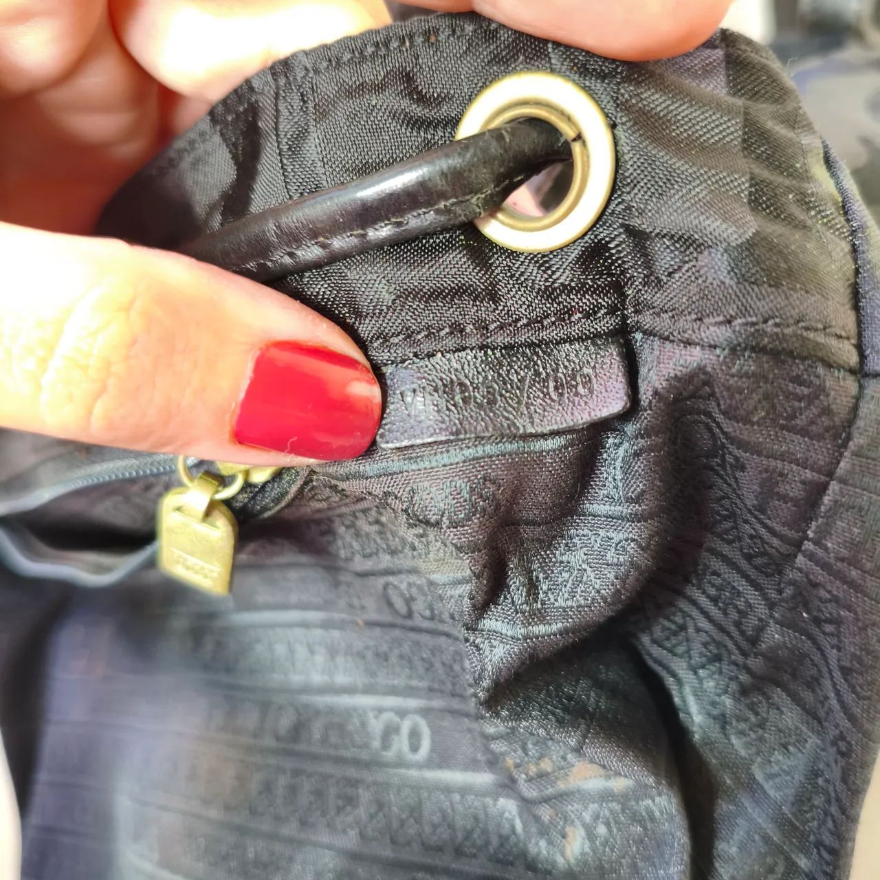 Mochila Victor Hugo preta - Foto 6