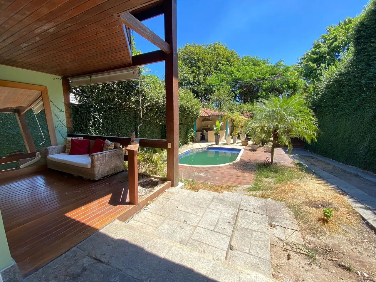Casa com Piscina a Venda com 439m2 3 Suítes 4 Vagas Na Barrinha - Foto 4