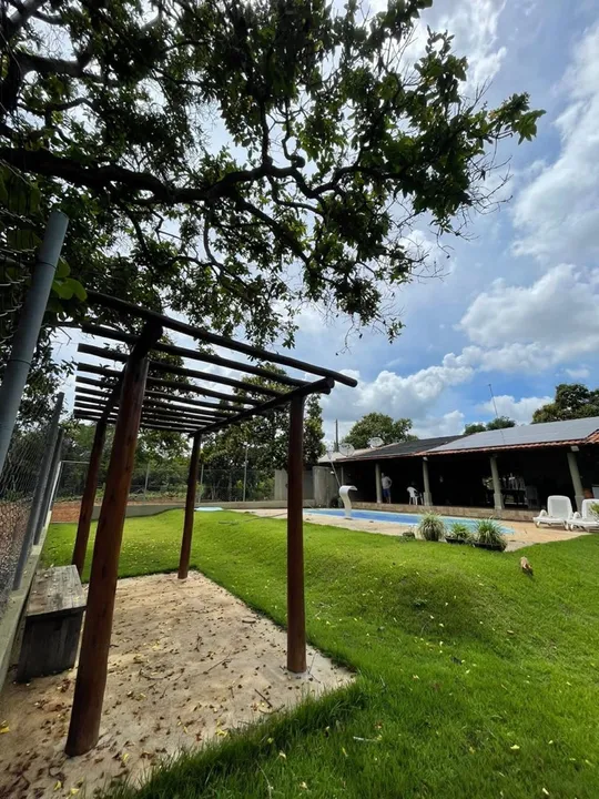 Chácara em Abadia de Goiás, Dispenso Golpista