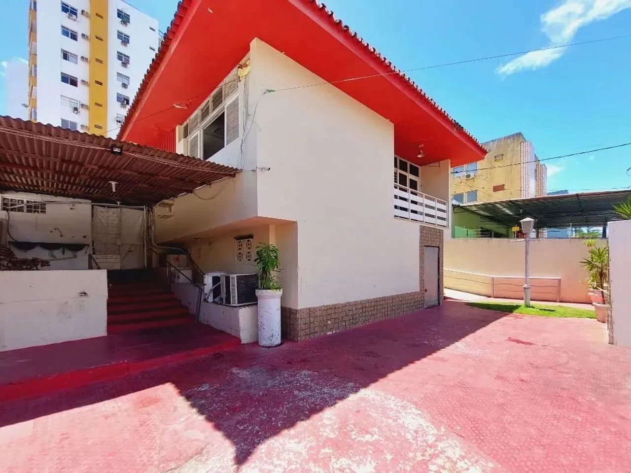 Casa comercial à venda na Madalena