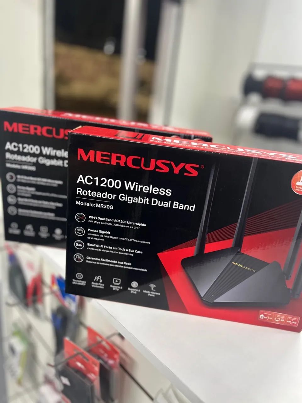 Roteador Wireless Gigabit Dual Band AC1200 - MERCUSYS MR30G
