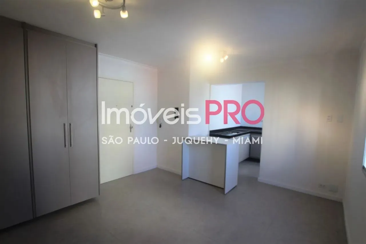 Studio para Venda em Moema. Excelente localização.