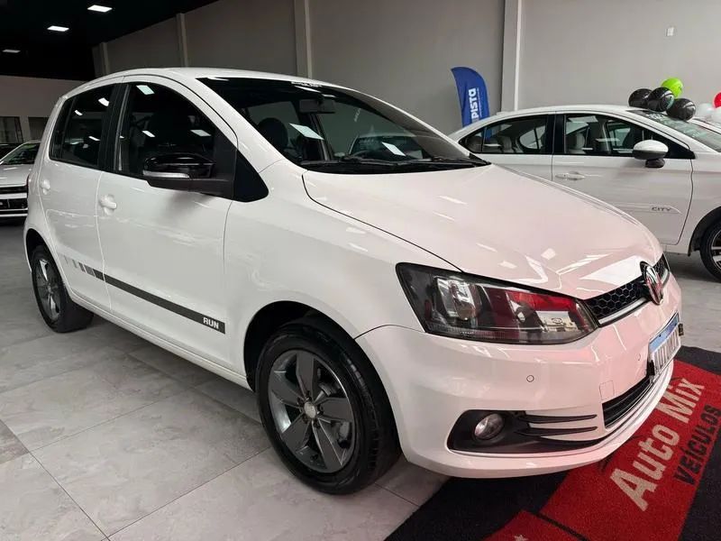 VOLKSWAGEN FOX RUN MBV 2017 - Foto 3
