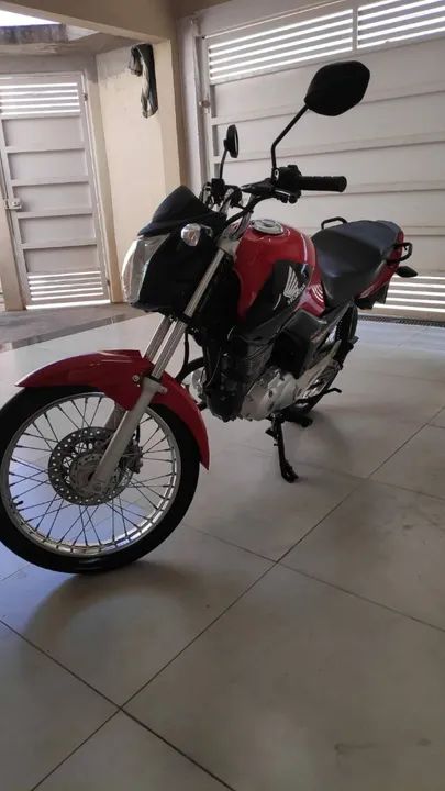 Moto Honda Fan 150 - Vermelha - impecável - Foto 4
