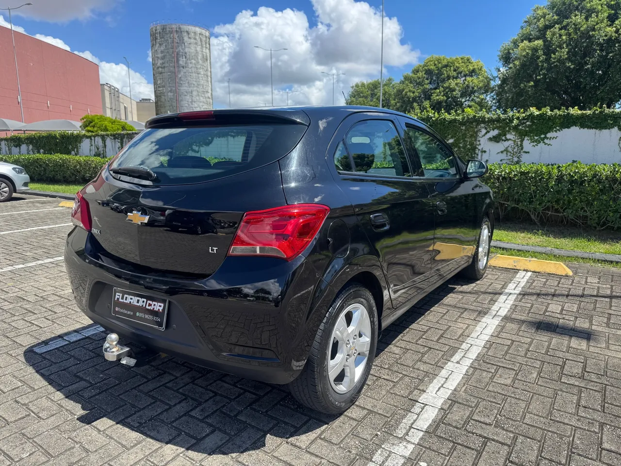 Onix LT 1.4 2019/2019 - Completo