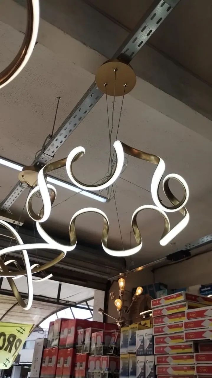Lustre Moderno 