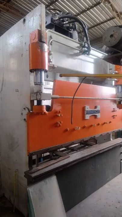 Dobradeira Hidráulica Himeca 3/8"X3000mm