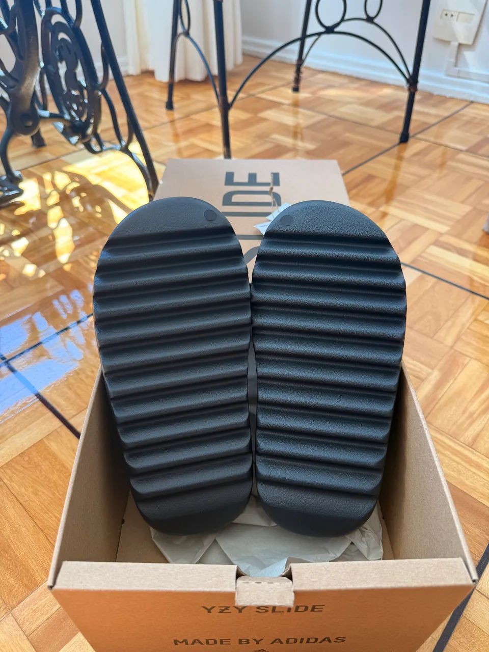 Yeezy Slide Onyx - 38/39 - Foto 4