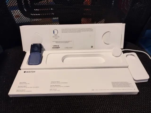 Apple Watch Series 6 Sport (GPS, 40mm, Alumínio Azul) - Foto 2