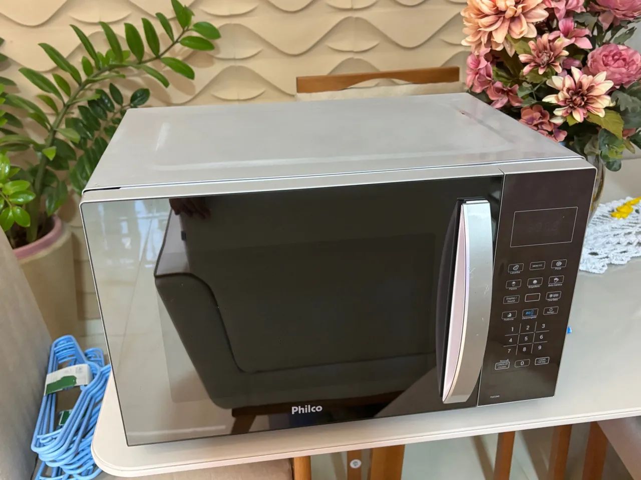 Micro-ondas Philco, semi novo  - Foto 4