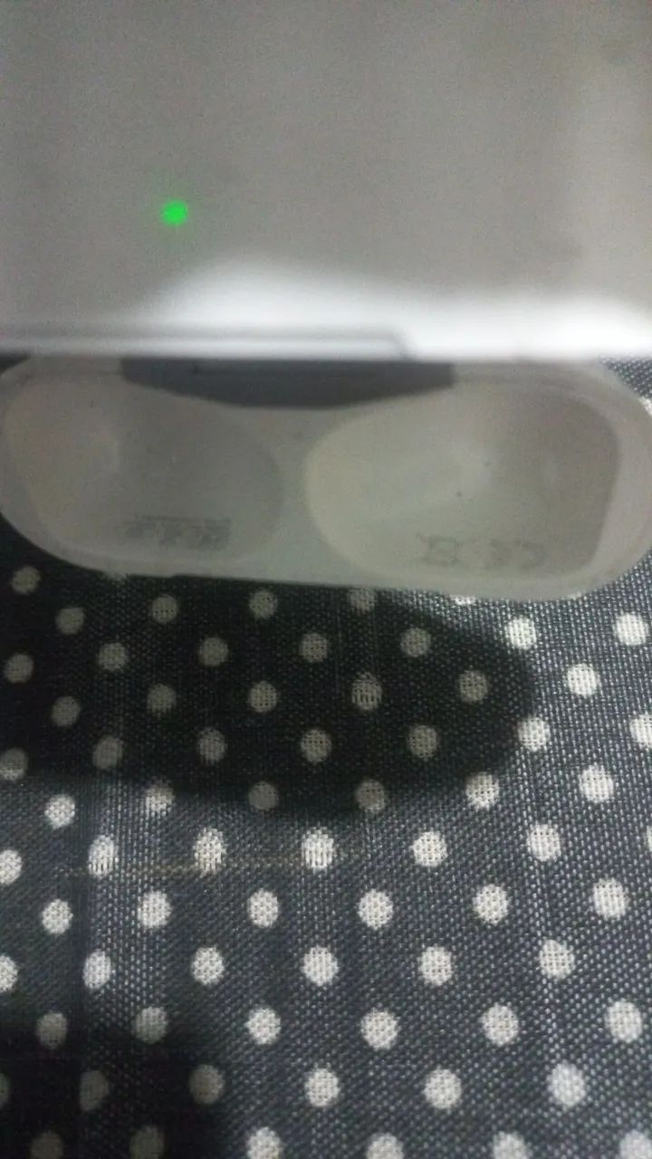 Apple Airpods Pro - Case de carregamento - Foto 2