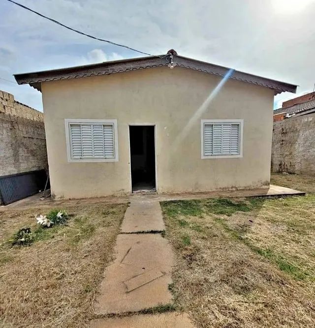 - CASA DISPONÍVEL NO BAIRRO AÇAÍ 