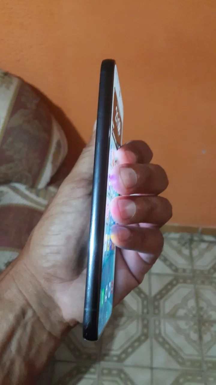 Samsung  Galaxy s22+ 128gb - Foto 2