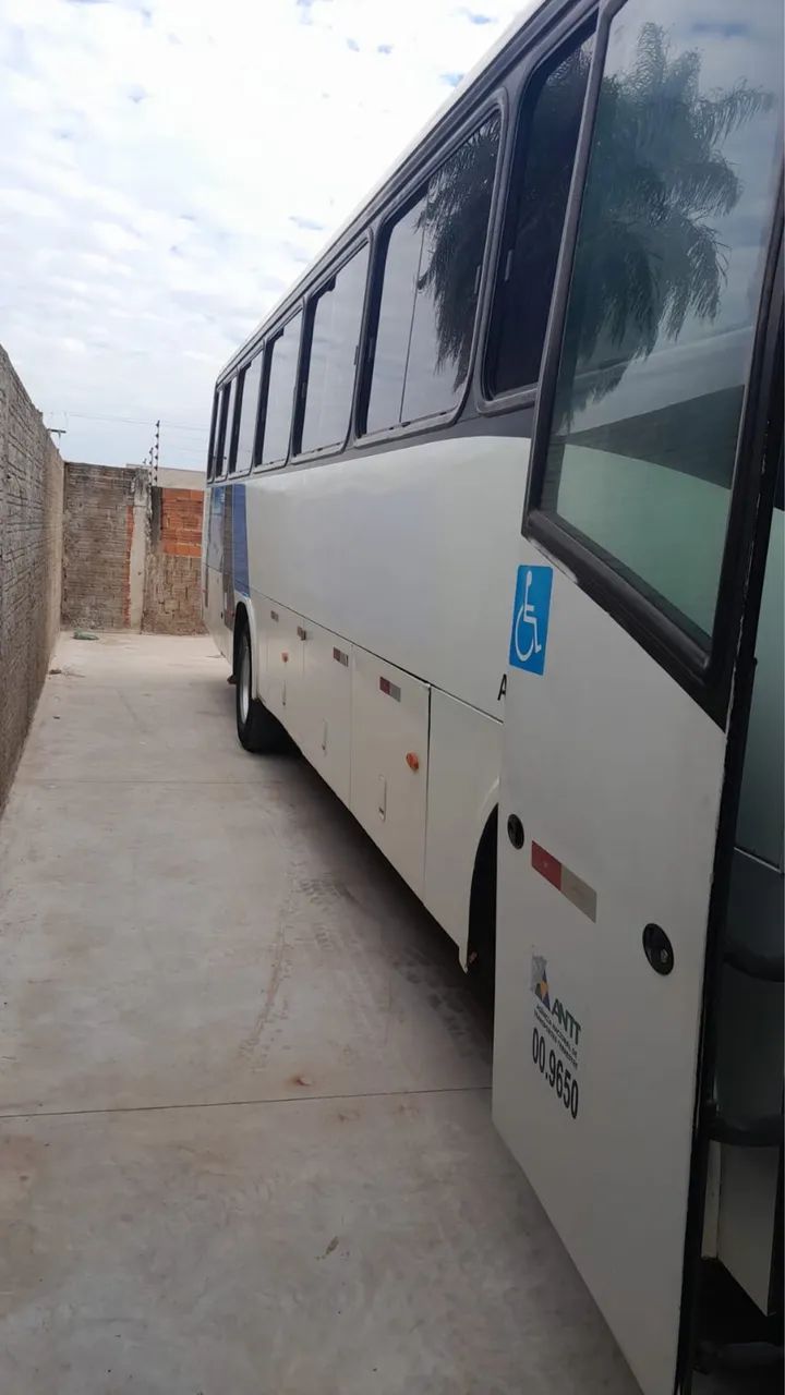 IDEALI MERCEDES 1722 2012 - Foto 4