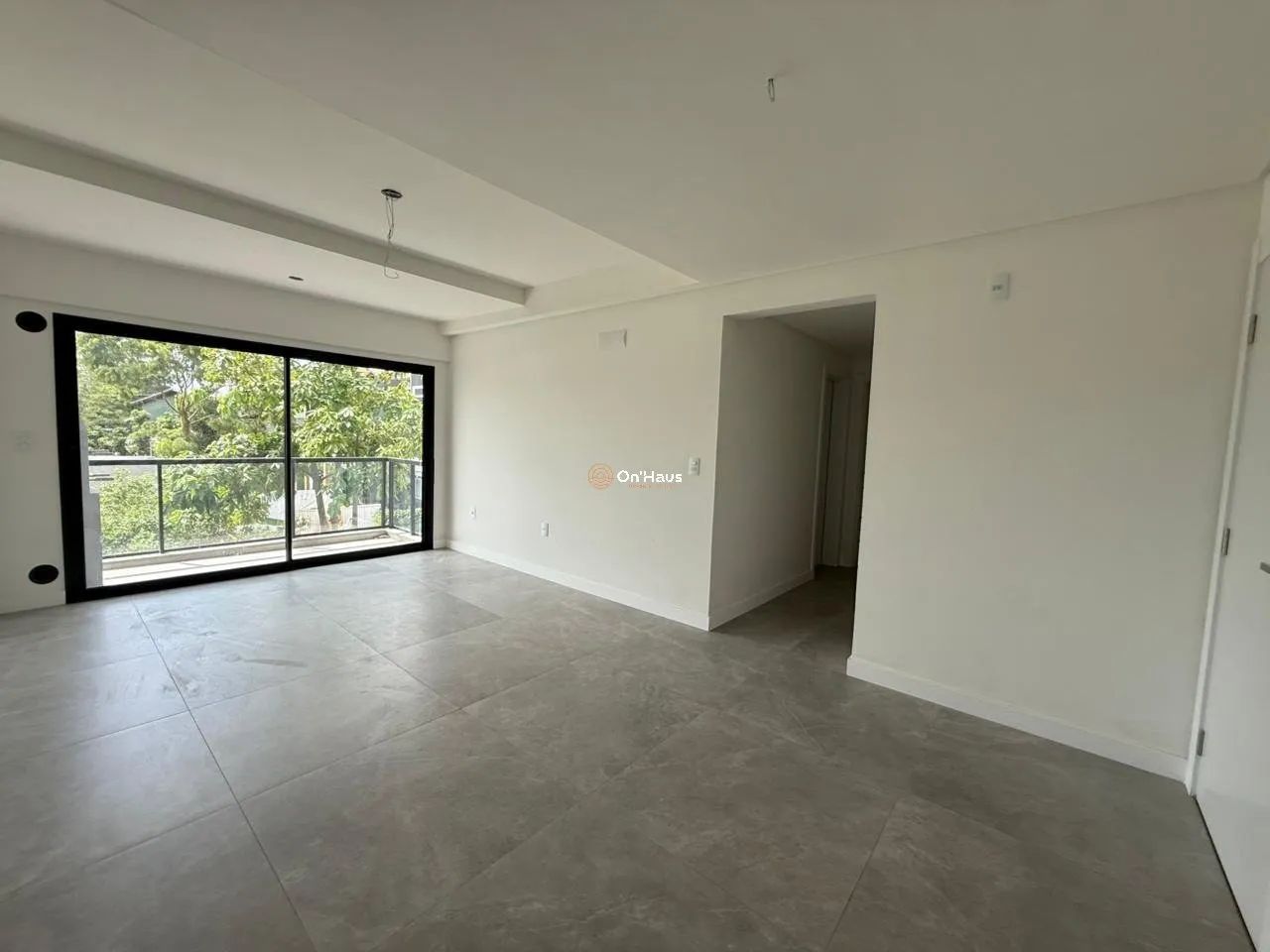 Apartamento 2 quartos sendo 1 suíte - Porto da Lagoa | Florianópolis SC - Foto 2