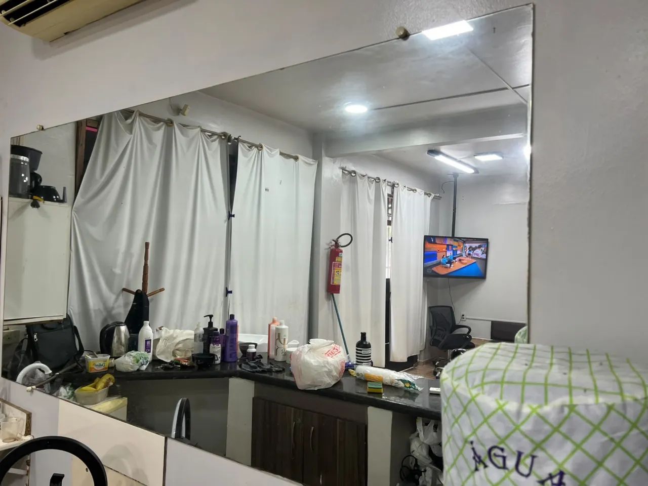 Vende móveis para salão de beleza  - Foto 4