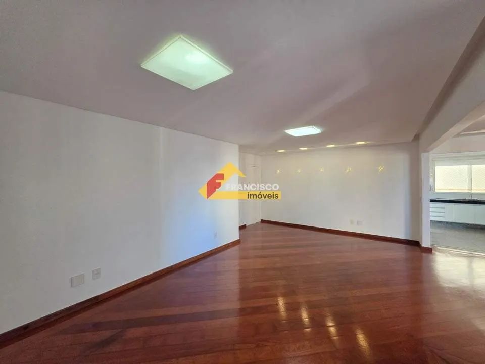 Apartamento à venda, 4 quartos, 2 suítes, 2 vagas, Centro - Divinópolis/MG - Foto 4