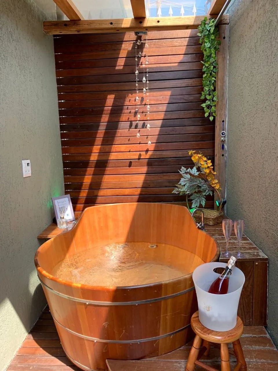 Ofuro madeira cedro com aquecedor e spa com jatos - Foto 2