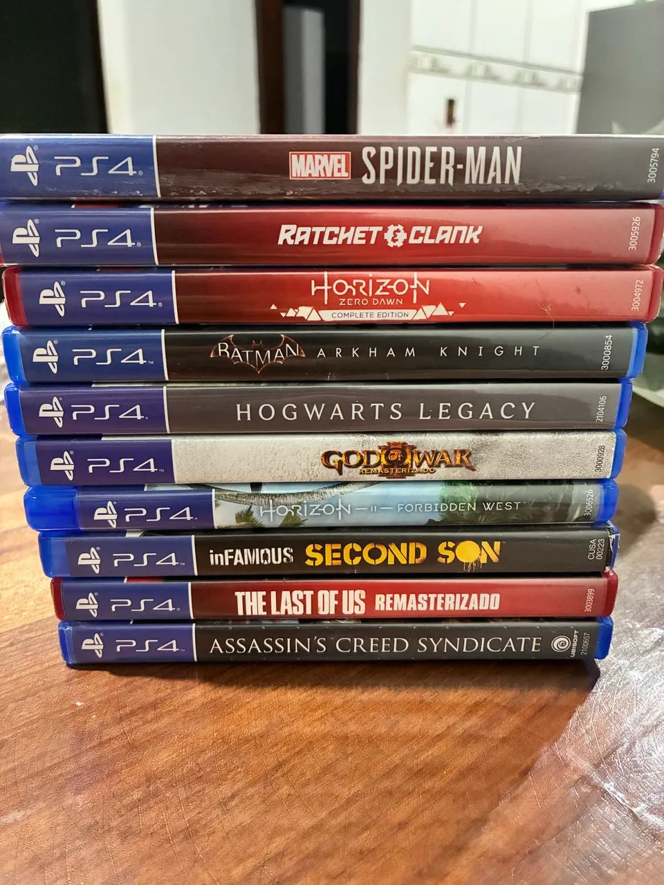 PS4 Slim 1TB - 10 jogos - 3 controles  - Foto 4