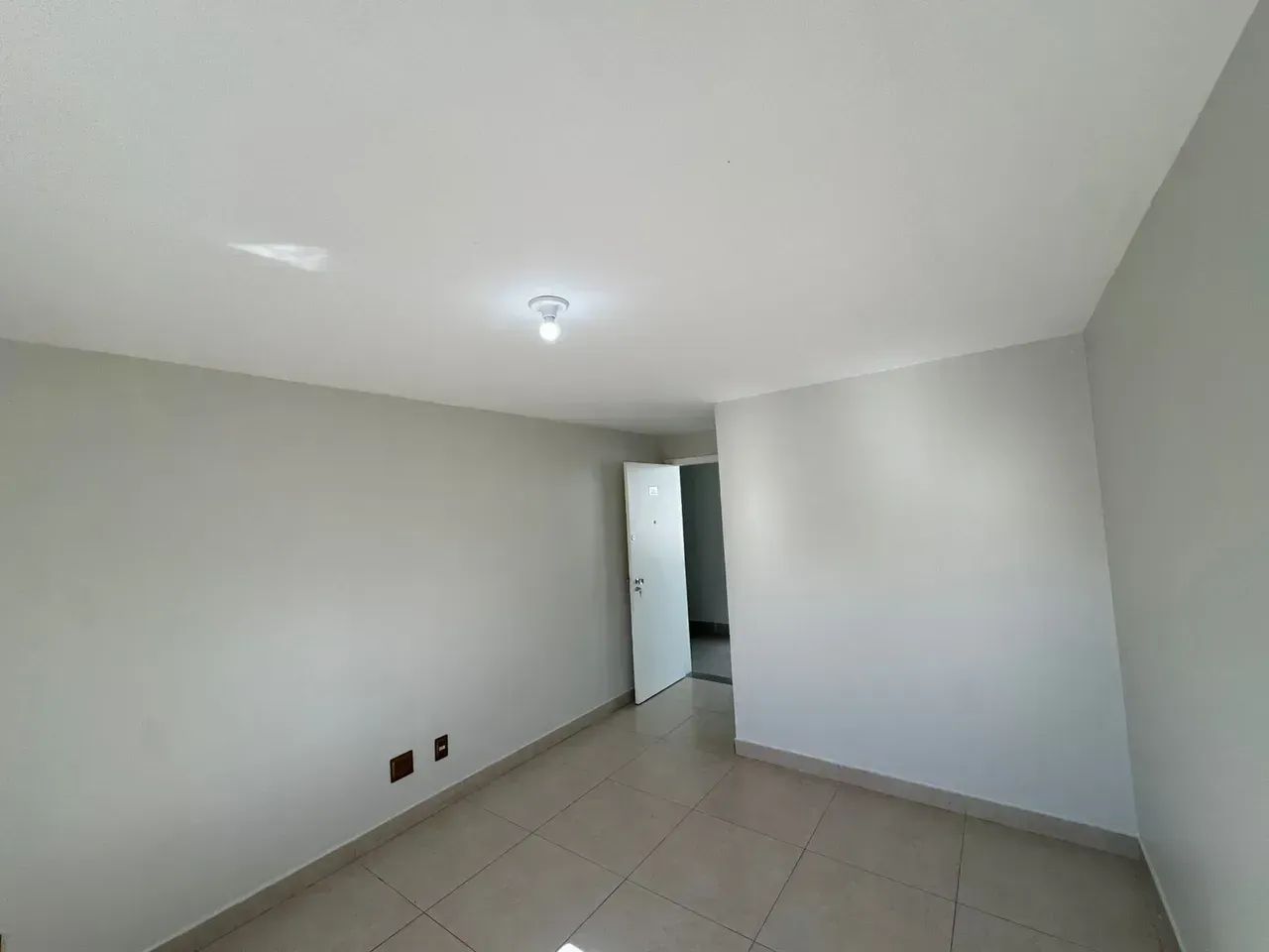 ALUGA-SE ÓTIMA SALA COMERCIAL  QUADRA 309 - Foto 2