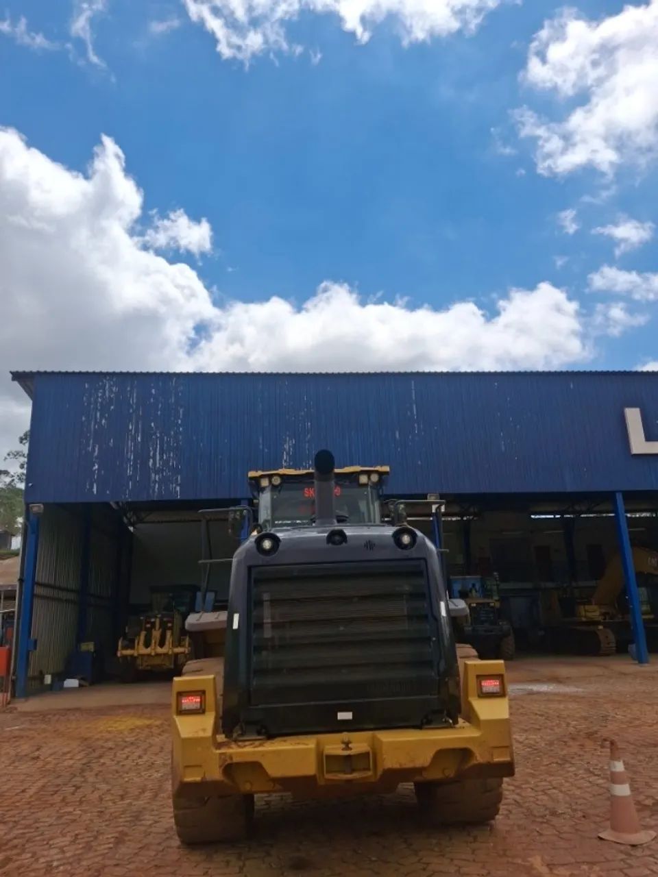 Pá Carregadeira Caterpillar 950L - 2021 - Foto 4