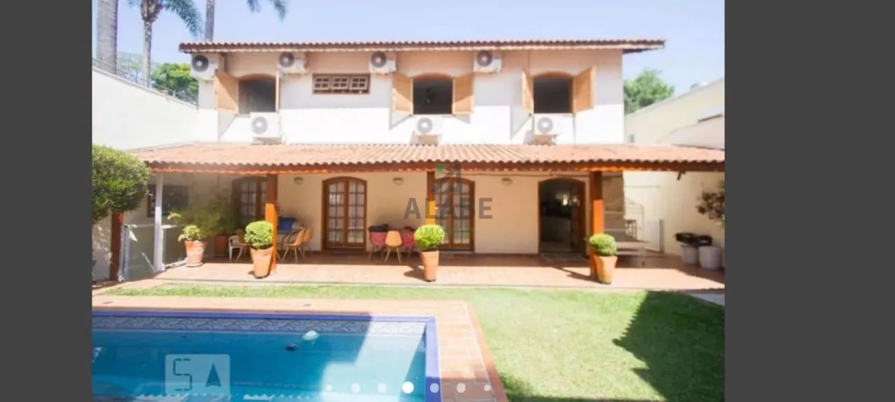 Casa com Piscina Granja Julieta em Condomínio Jardim com Varanda 6 vagas de Garagem 3 Quar