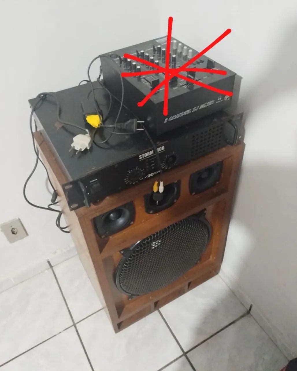 Vendo caixa de som e amplificador 