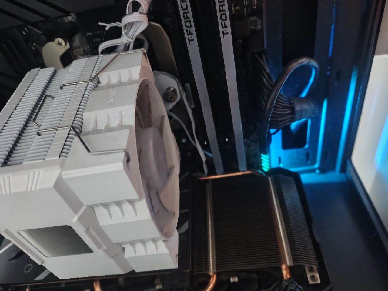Setup/Pc gamer com ryzen 5 5500x3d, com brindes - Foto 2